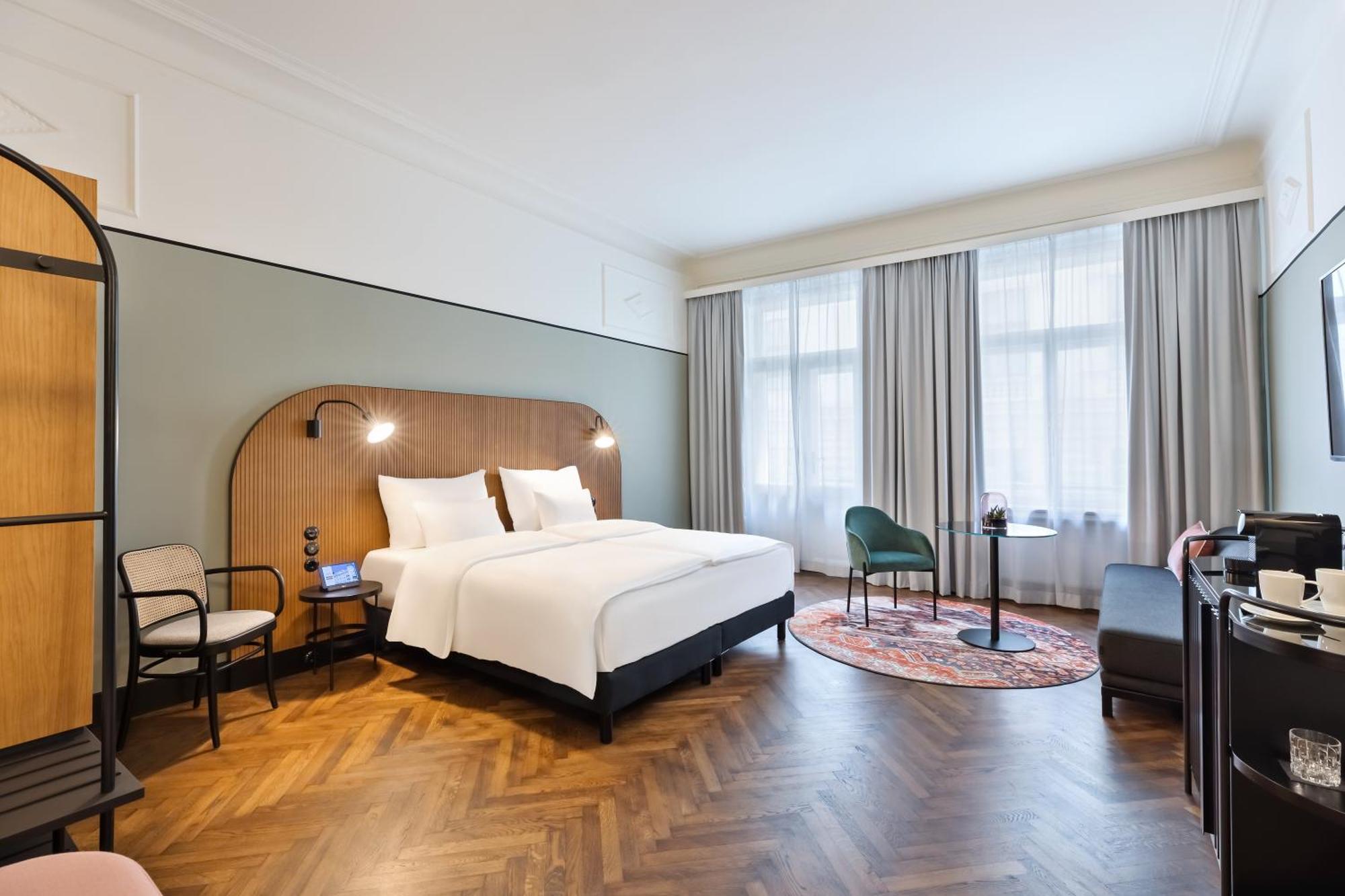 Hotel Astoria Vienna, Curio Collection By Hilton Wien Exterior foto